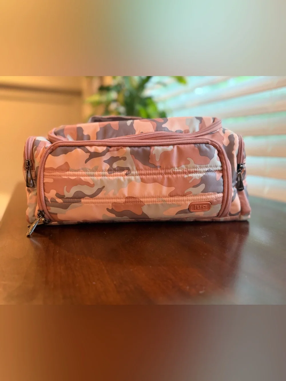 Lug Pink Cosmetic Packing Organizer